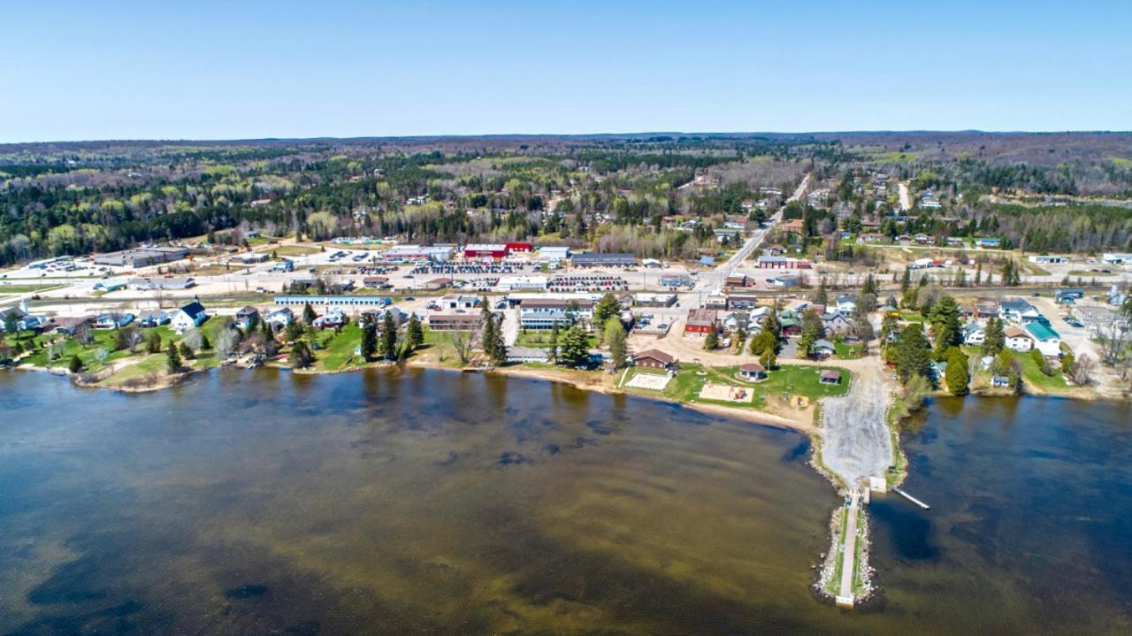 Caswell Resort Sundridge Exterior photo