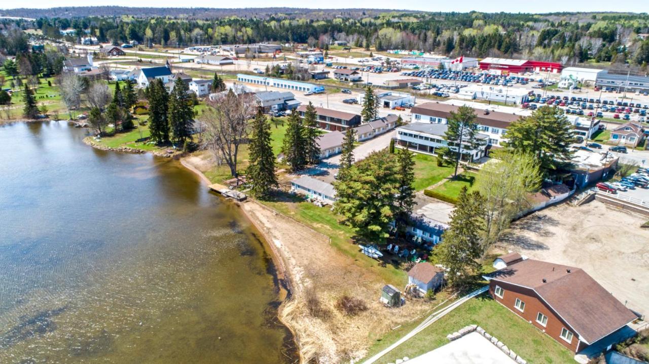 Caswell Resort Sundridge Exterior photo
